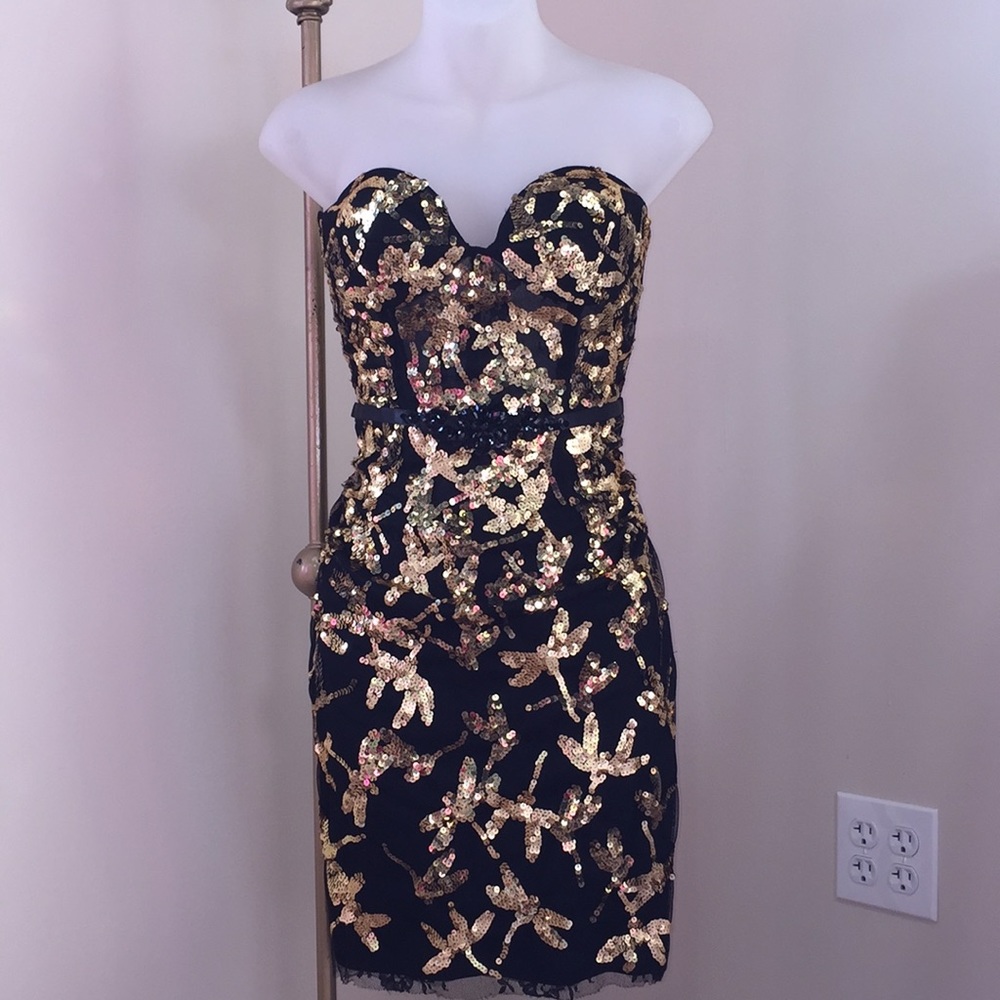Short formal Sequence dress